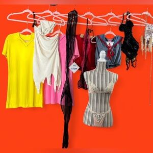 Rare rare rare time capsule VINTAGE FREDRICKS OF HOLLYWOOD BUNDLE
